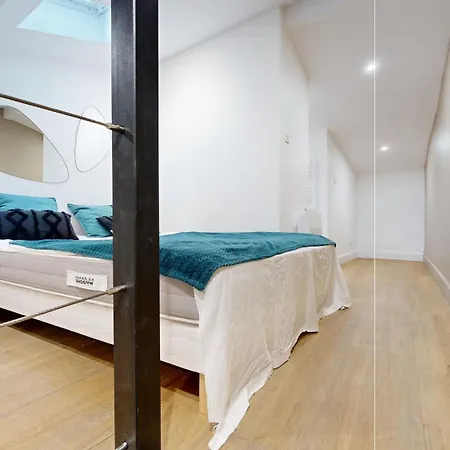 Chal5 Duplex 25m2 A 200m Du Capitole Διαμέρισμα *